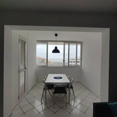 Blue Paradise: A Due Passi Dalla Spiaggia. Porto Recanati